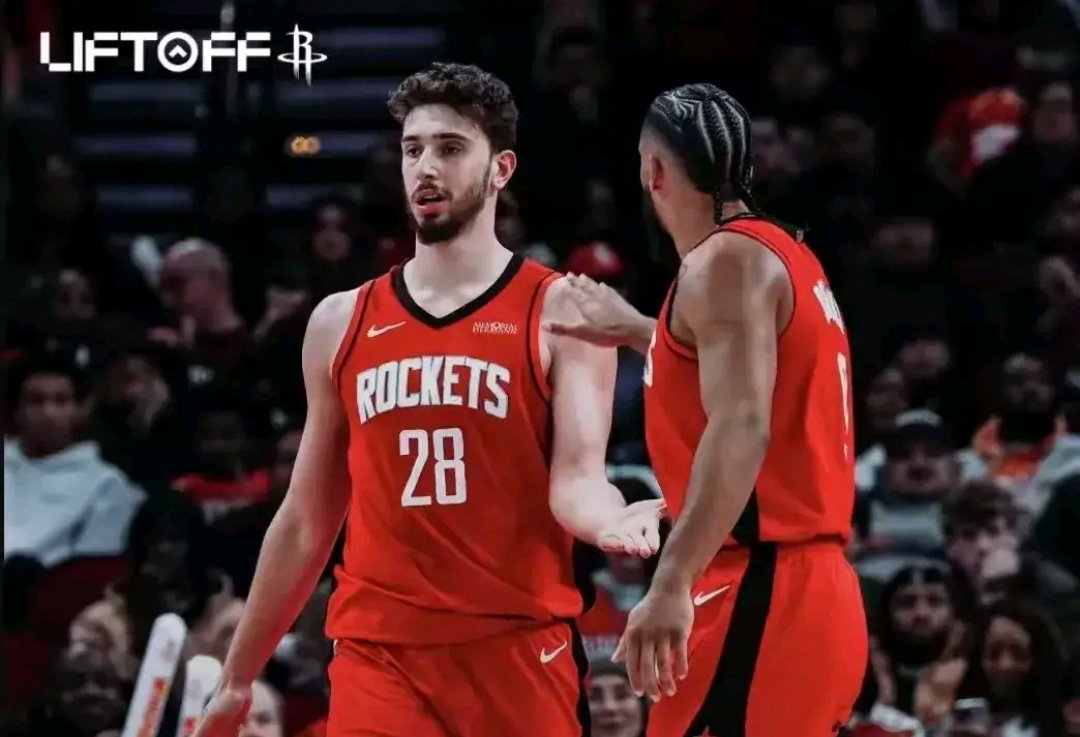 爱游戏体育-今晚休斯敦火箭备战西甲，强势反弹细节曝光，媒体盛赞，轮换策略成焦点(特朗普鸣放21响礼炮)