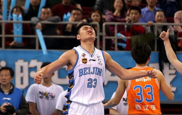 关于新疆广汇内部会议纪要流出——赛前绝杀压哨,CBA季后赛使命明确,更衣室氛围转暖的信息 关于新疆广汇内部会议纪要流出——赛前绝杀压哨,CBA季后赛使命明确,更衣室氛围转暖的信息